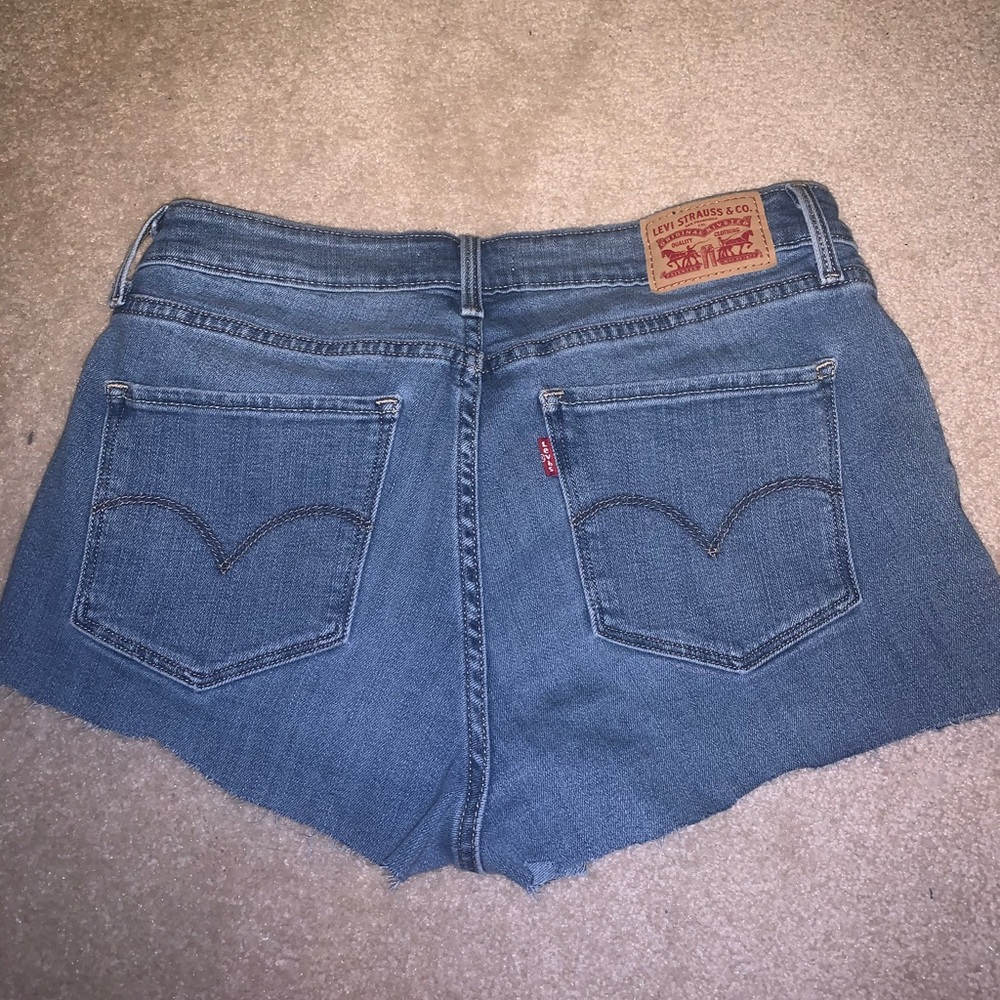 levi denim shorts